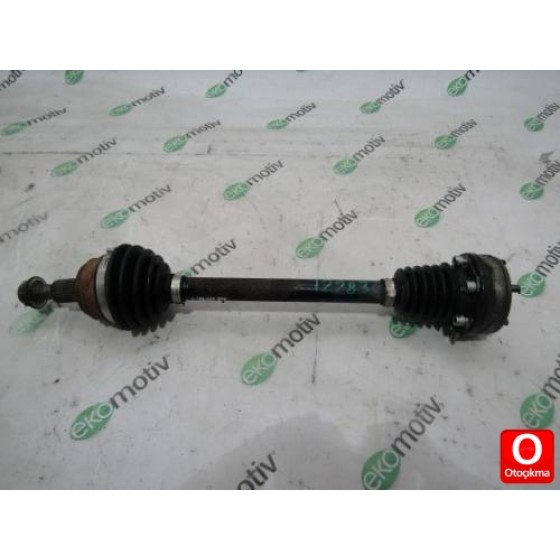 GKN Aks - Manuel Sol Volkswagen Golf 4 - Volkswagen Bora 1.9 Agr - Kod GKN303161 - OEM 1J0407451A ürün görseli