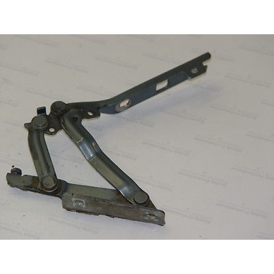İthal Motor Kaput Menteşesi Sağ Volkswagen Golf 5 / Volkswagen Jetta 2006 - Kod JTA06-4601 - OEM 1K0823302 ürün görseli
