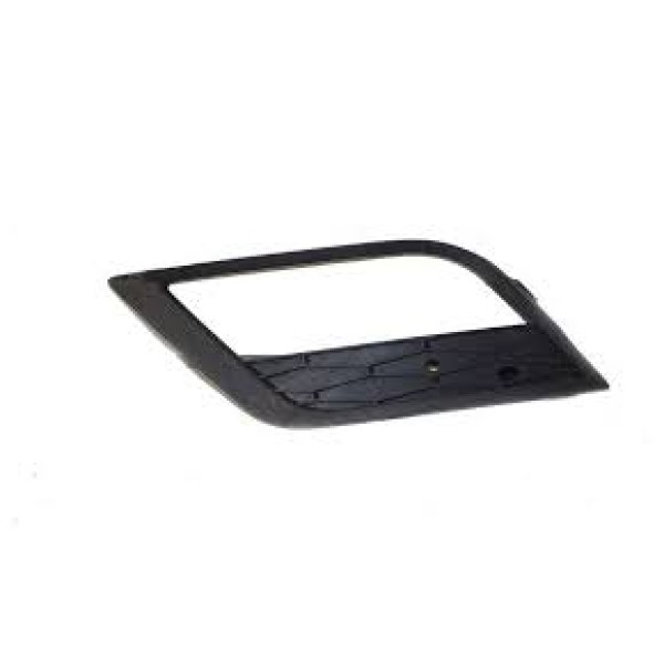 İthal Ön Tampon - Tampon Izgarasi Sağ Seat Leon 2013 - Kod LEN13-1702 - OEM 5F0853666A