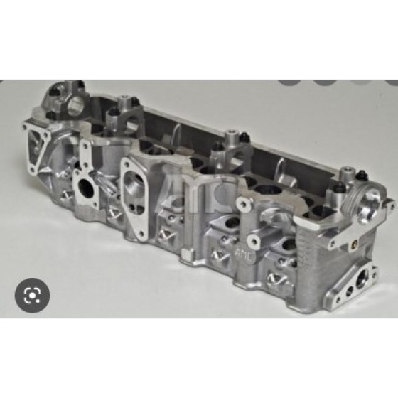 İthal Silindir Kapagi Volkswagen Crafter 30-35 / 50 (2E) 2.5 Audi TDI 10V (Bjk-bjm) 163lük 2006-2016 Asahi - Kod LP24330 - OEM 076103351E ürün görseli
