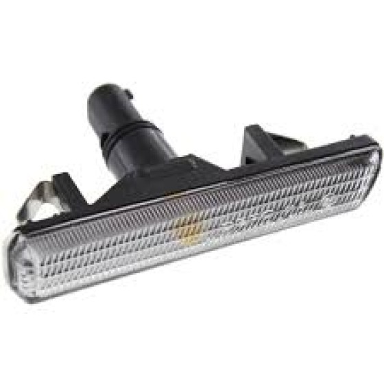 LEART Çamurluk - Sinyali Beyaz Sağ E38 - Kod LRT25262120 - OEM 63137165846 ürün görseli