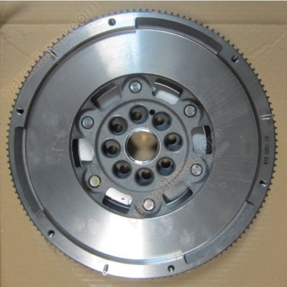 Volant Crafter 2.5 Audi TDI Bjk-bjl-bjj (109 Luk ) - Kod LUK415033510 - OEM 076105266C ürün görseli