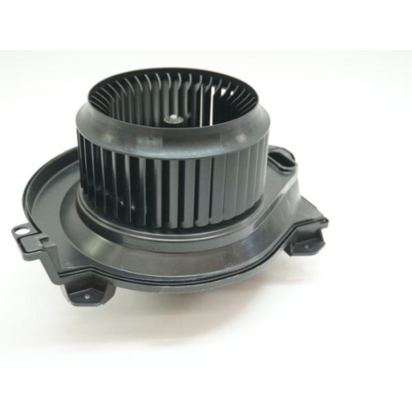 NRF Kalorifer Motoru ÖN Mercedes-benz Sprinter 907 910 18> - Kod NRF34656 - OEM A0008307902