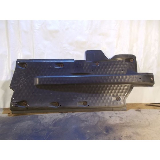 İthal Alt Muhafaza Sol Volkswagen Polo 2002 - Kod PLO02-0001 - OEM 6Q0825201D ürün görseli