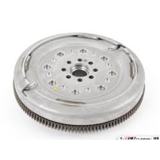 Sachs Volant Chhb Volkswagen Golf 7 2.0gti - Kod SAC2294001909 - OEM 06J105266AL ürün görseli