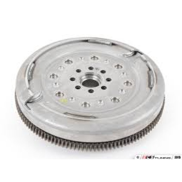 Sachs Volant Chhb Volkswagen Golf 7 2.0gti - Kod SAC2294001909 - OEM 06J105266AL