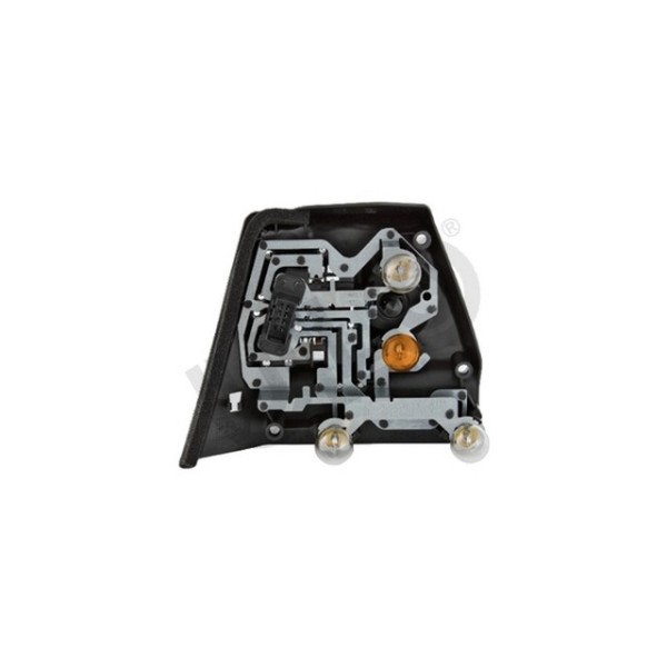 ULO Stop Kapaği Beyaz Diş Sağ E46 - Kod ULO7237-04 - OEM 63216910534
