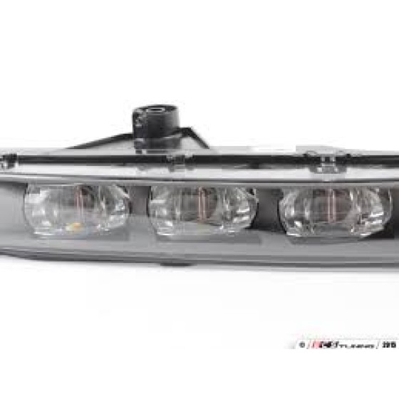 Valeo Sol Sis Farı - F12 / 13 - Kod VAL044563 - OEM 63177234927 ürün görseli
