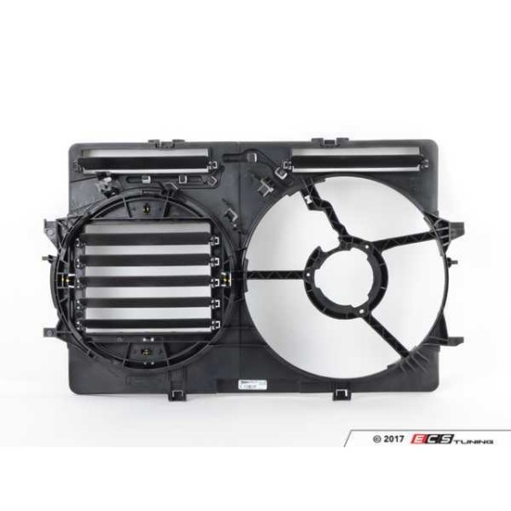 Valeo Fan Davlumbazi A4 - Kod VAL820758 - OEM 8K0121207B ürün görseli
