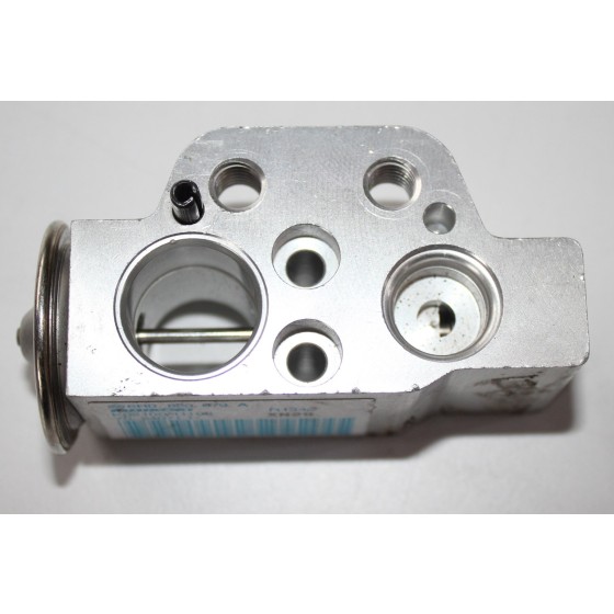 Genlesme Valfi Volkswagen Polo 5 09 - Kod VWA231408 - OEM 6R0820679A ürün görseli