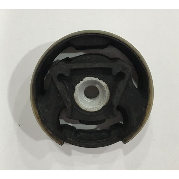 Travers Takozu Üst Golf7-a3-seat Leon-skoda Octavia - Kod VWA232215 - OEM 5Q0198038