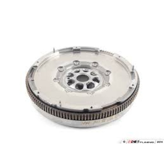 LUK Volant GOLF6 Volkswagen Jetta 3 - Volkswagen Passat B6 2.0 FSI - Kod VWA232290 - OEM 06J105266H ürün görseli
