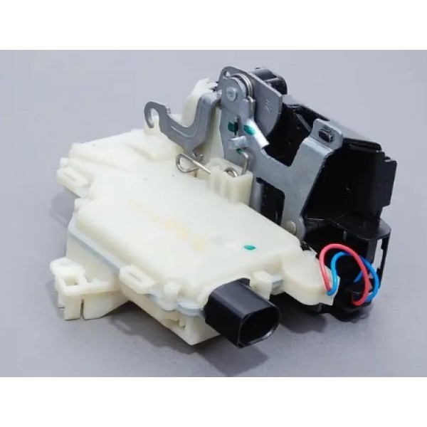 ZEGEN Kapi Kilidi Motorlu Sol Arka Volkswagen Caddy Iii - Volkswagen Golf V - VI - Volkswagen Jetta Iii 2004-2015 - Kod ZDL1038 - OEM 3B4839015AP