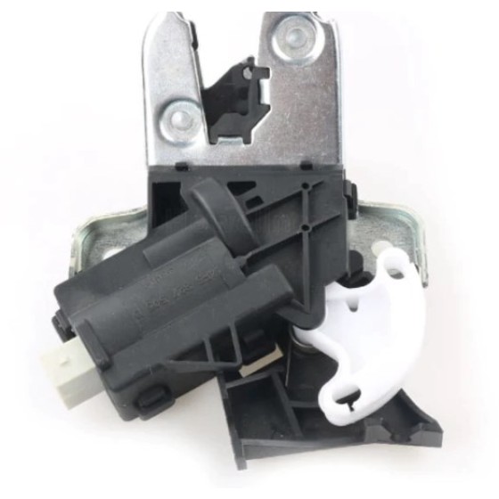 ZEGEN Bagaj Kilidi Volkswagen Passat - Volkswagen Jetta Iii - Volkswagen Passat CC 2005-2012 / Volkswagen CC 2011- / Audi A4 - Audi A5 - Audi A6 - A8 2004-2017 / Seat Exeo 2008 - Kod ZDL1057 - OEM 4F5827505A ürün görseli
