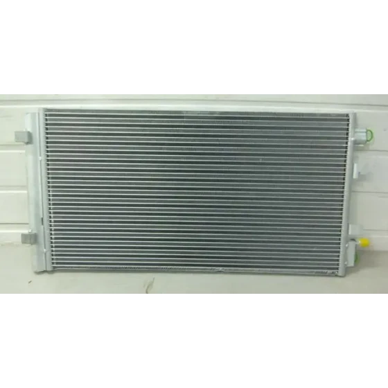 MGA Klima Radyatörü – 82246 / OEM 921009956R ürün görseli