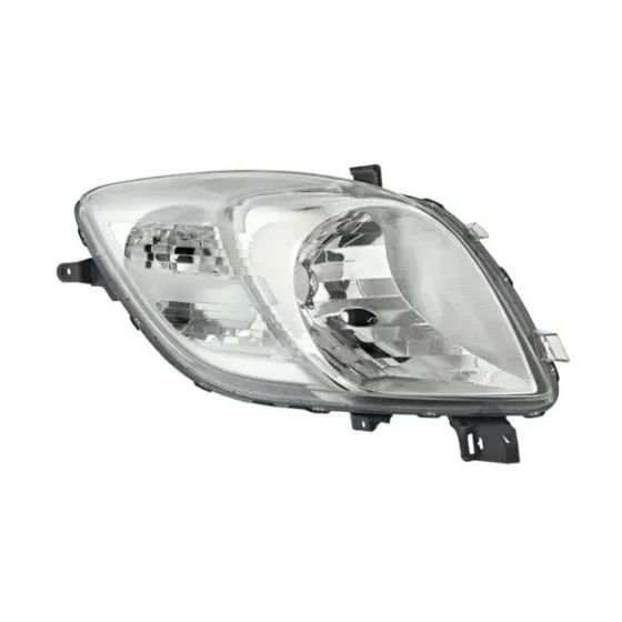 Valeo Ön Far (Sağ) – 043048 / OEM 811300D120 ürün görseli