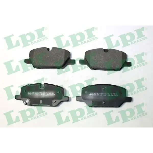 LPR Ön Fren Balatası – 05P2366 / OEM 84782067
