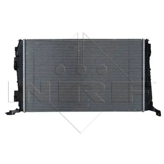 NRF Radyatör – 53138 / OEM 8200880550 ürün görseli