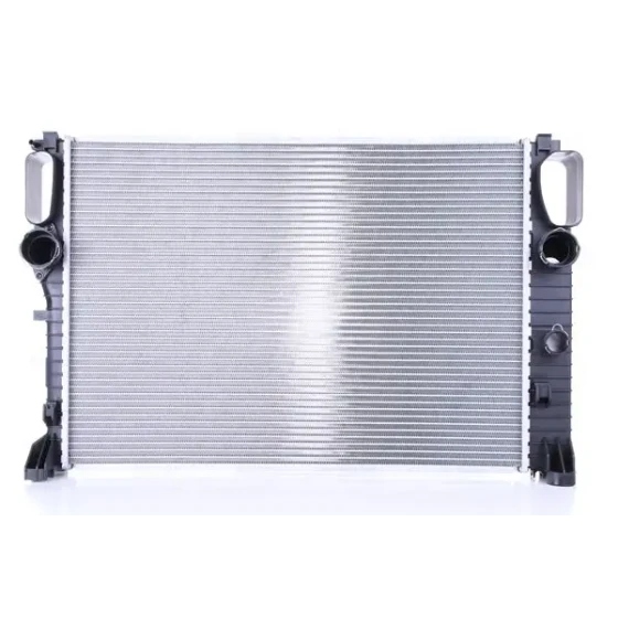 Nissens Radyatör – 67102A / OEM A2115003402 ürün görseli
