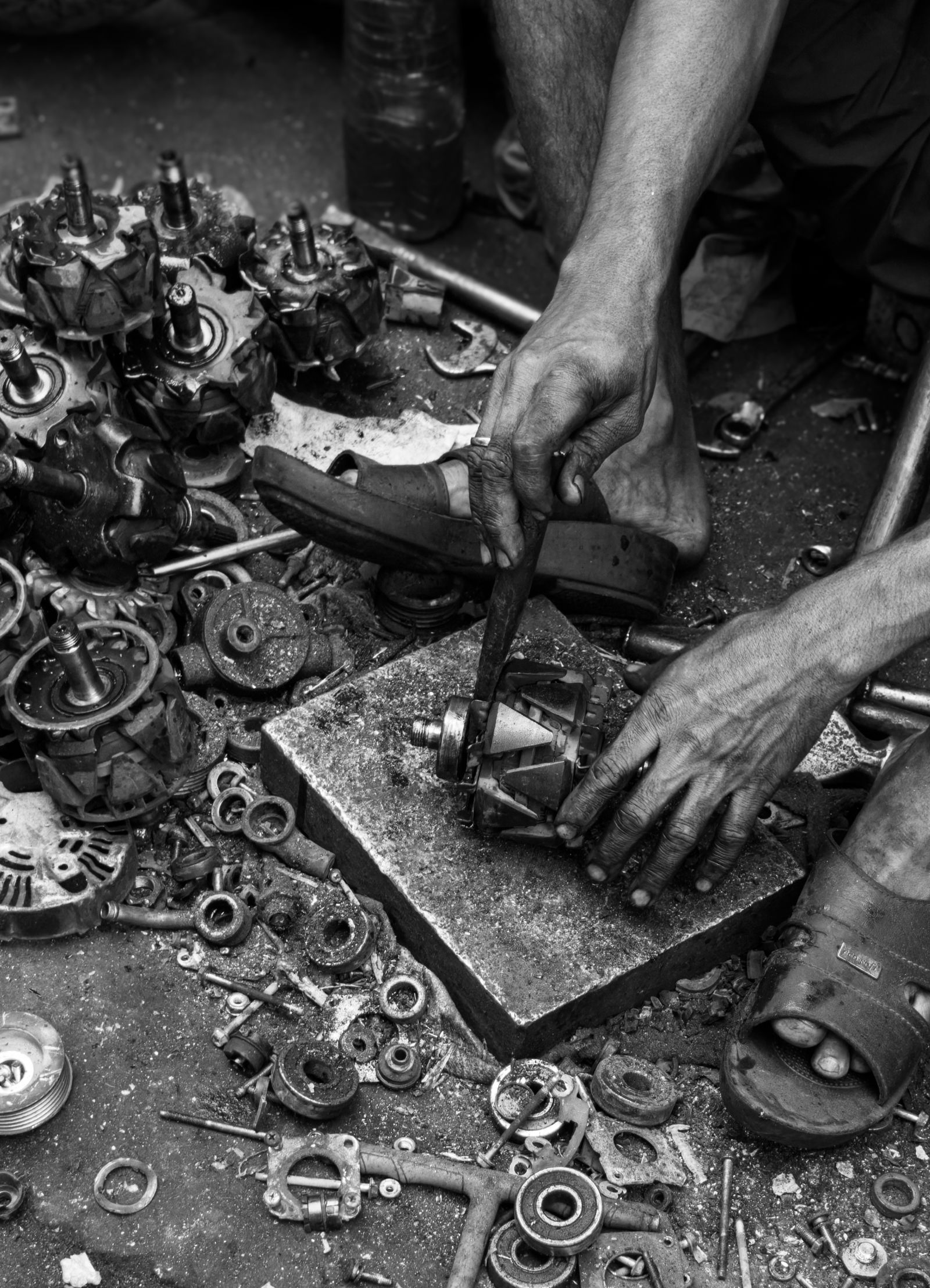 Şanzıman dişlileri ve metal otomotiv parçaları